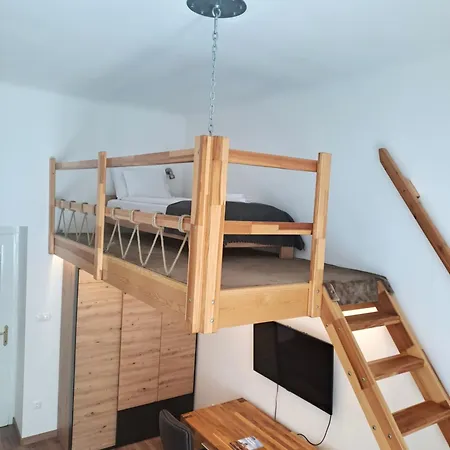 Superior Centrum Basilica Apartman
